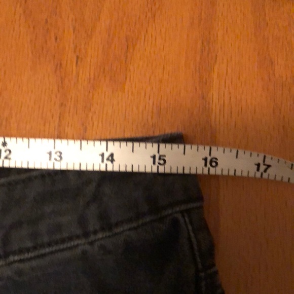 Black denim shorts - Picture 6 of 7